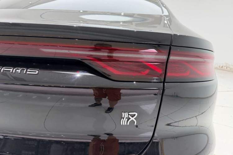 Used BYD Han 2025 EV with 701 km of Laser Radar-Enabled Intelligent Driving Exterior 6