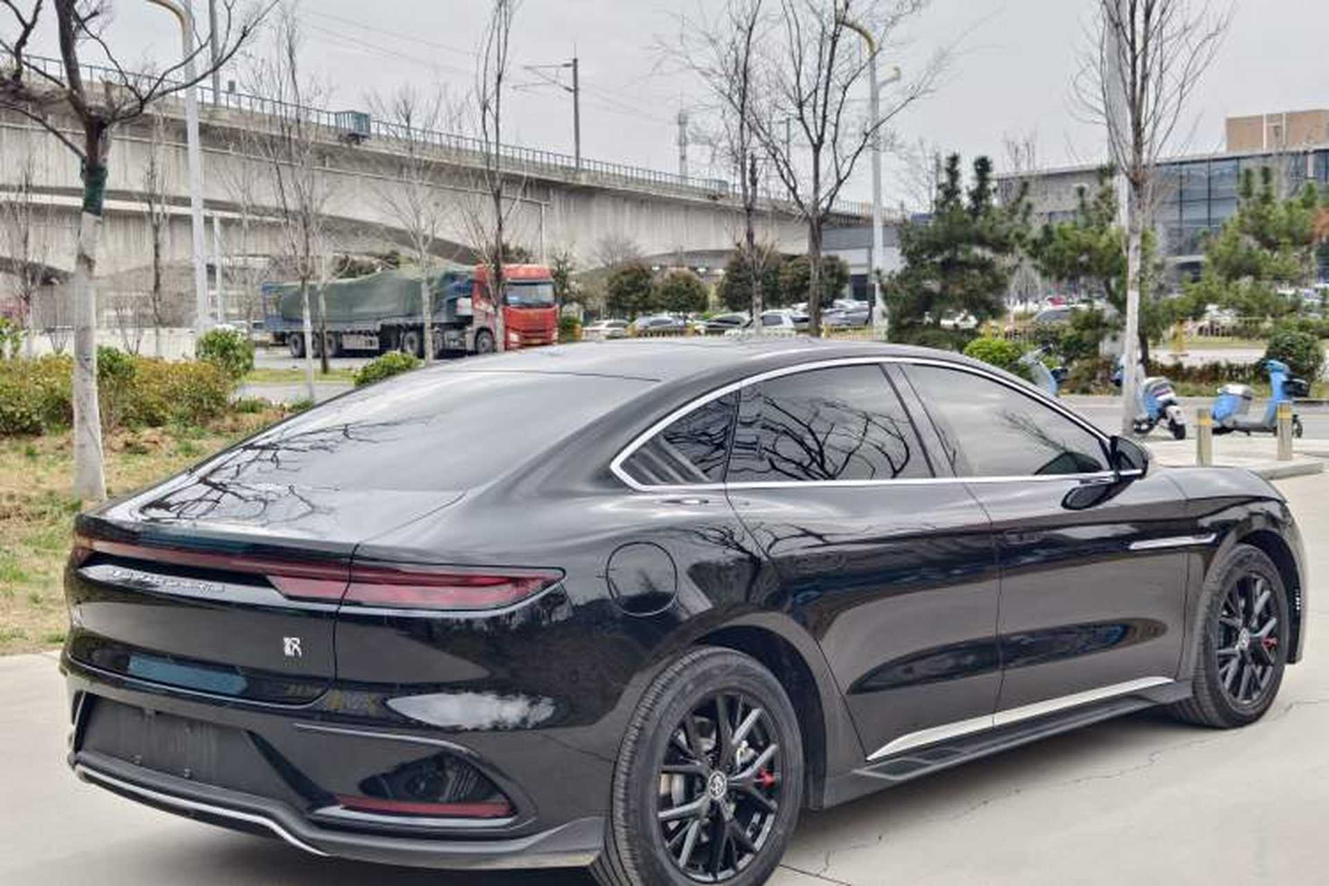 Used BYD Han 2025 DM-i 125KM Elite Model Exterior 6