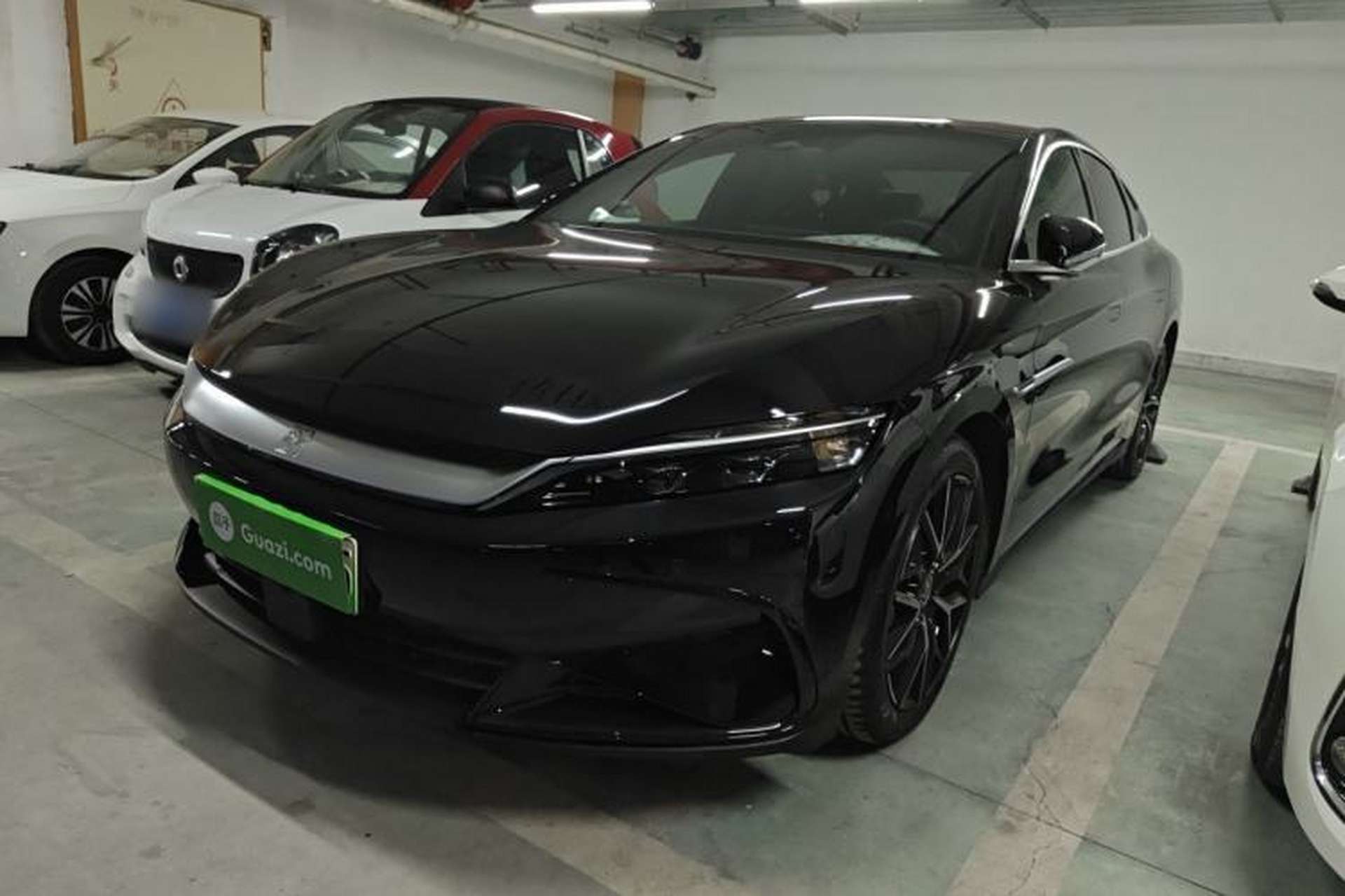 Used BYD Han 2025 DM-i 125KM Prestige Model Front Left 45 Deg