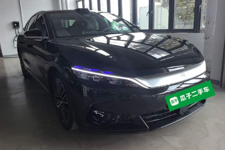 Used BYD Han 2025 DM-i Intelligent Driving Edition 125KM LiDAR Flagship Model Front Right 45 Deg
