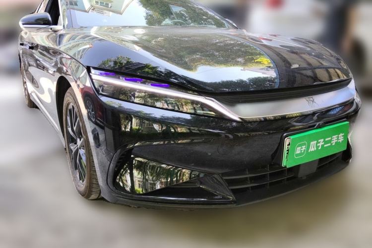 Used BYD Han 2025 DM-i Smart Drive 125KM Elite Model Front Right 45 Deg