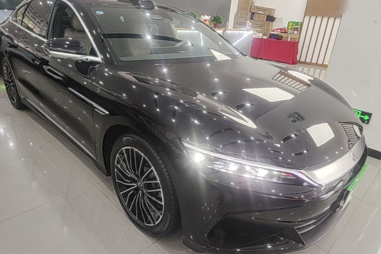 Used BYD Han 2025 DM-i Intelligent Driving Edition 125KM LiDAR Flagship Model Front Right 45 Deg