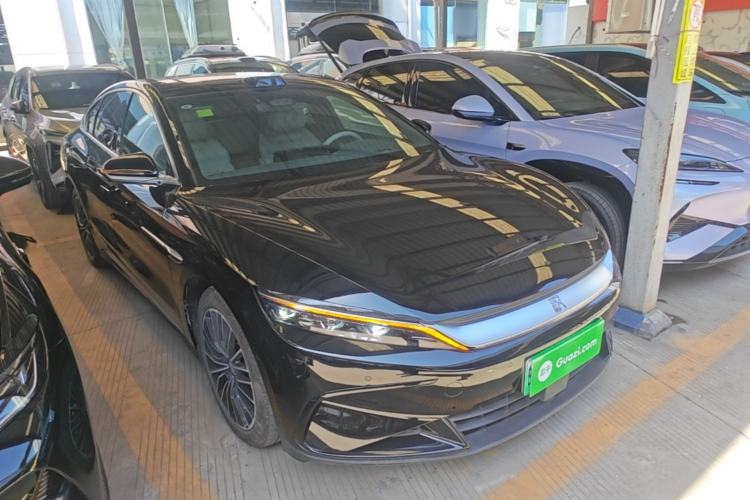 Used BYD Han 2025 DM-i Intelligent Driving Edition 125KM LiDAR Flagship Model Front Right 45 Deg