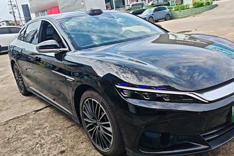 Used BYD Han 2025 DM-i Intelligent Driving Edition 125KM LiDAR Flagship Model Front Right 45 Deg