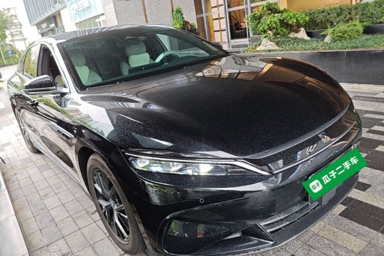 Used BYD Han 2025 DM-i 125KM Elite Model Front Right 45 Deg