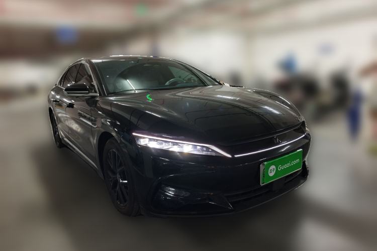 Used BYD Han 2025 DM-i 125KM Elite Model Front Right 45 Deg