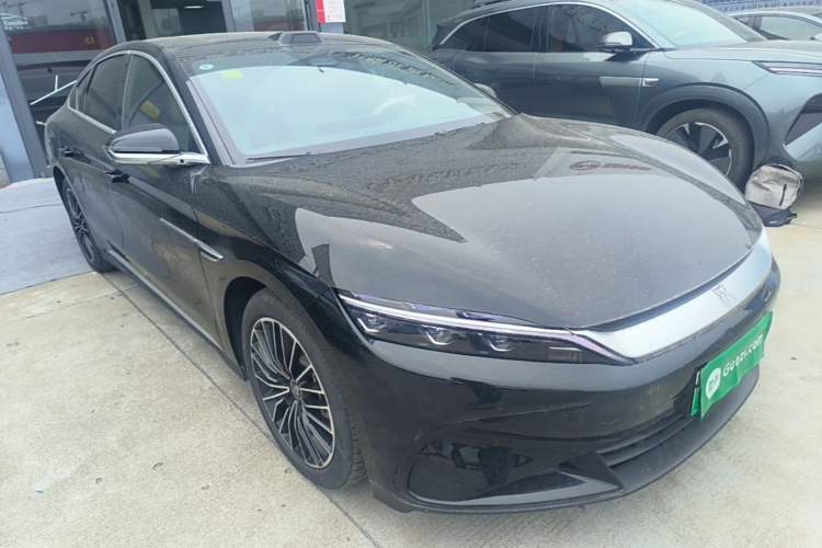 Used BYD Han 2025 DM-i Intelligent Driving Edition 125KM LiDAR Flagship Model Front Right 45 Deg