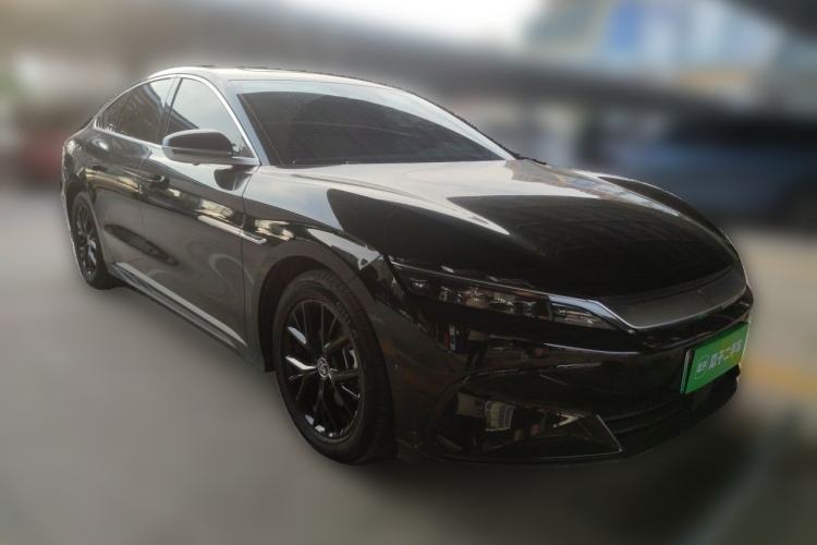 Used BYD Han 2025 DM-i 125KM Elite Model Front Right 45 Deg