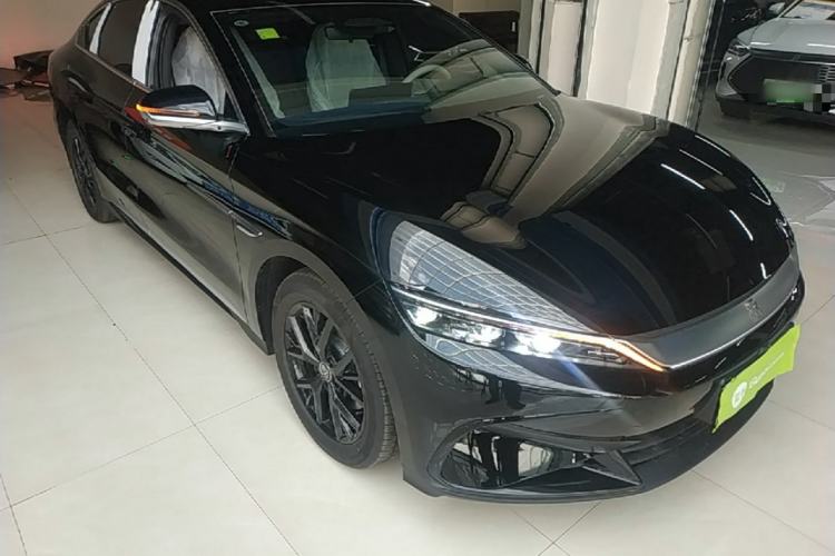 Used BYD Han 2025 DM-i Smart Drive 125KM Elite Model Front Right 45 Deg
