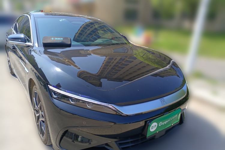 Used BYD Han 2025 DM-i Intelligent Driving Edition 125KM Prestige Model Front Right 45 Deg