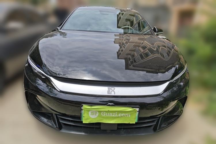Used BYD Han 2025 DM-i Intelligent Driving Edition 125KM Prestige Model Front