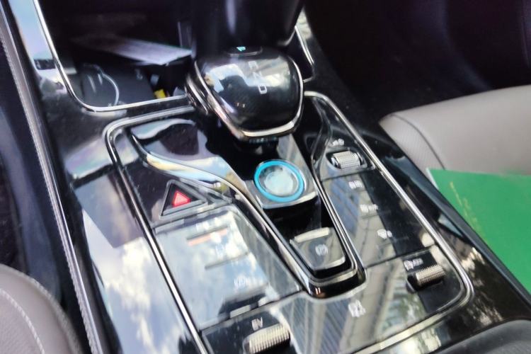 Used BYD Han 2025 DM-i 125KM Prestige Model Gear Lever
