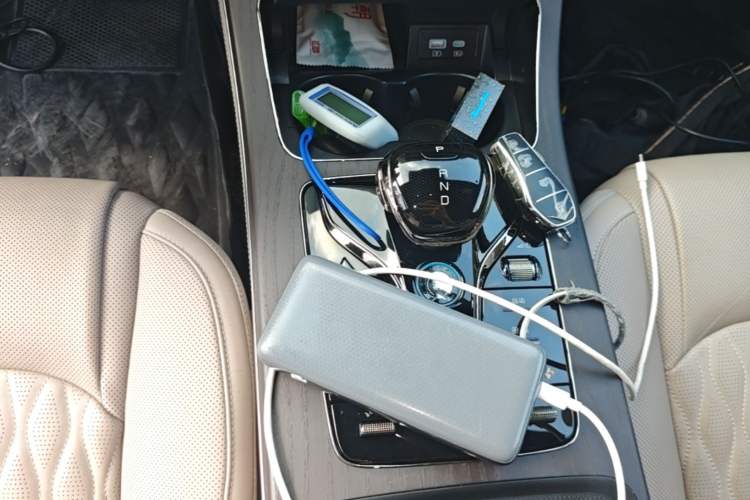 Used BYD Han 2025 EV Intelligent Driving Edition 701KM LiDAR Flagship Model Gear Lever