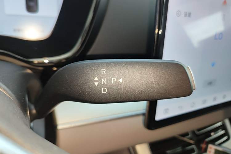 Used BYD Han 2025 Model EV Intelligent Driving Edition 635KM Flagship Gear Lever