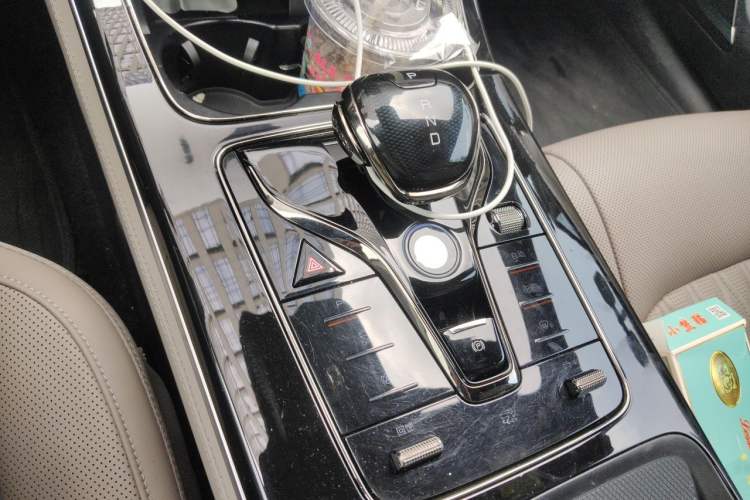 Used BYD Han 2025 EV 506KM Prestige Edition Gear Lever