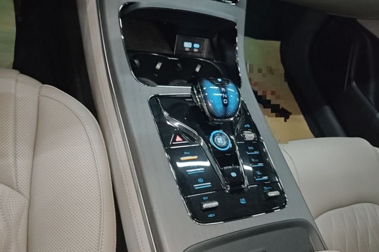 Used BYD Han 2025 DM-i Intelligent Driving Edition 125KM LiDAR Flagship Model Gear Lever