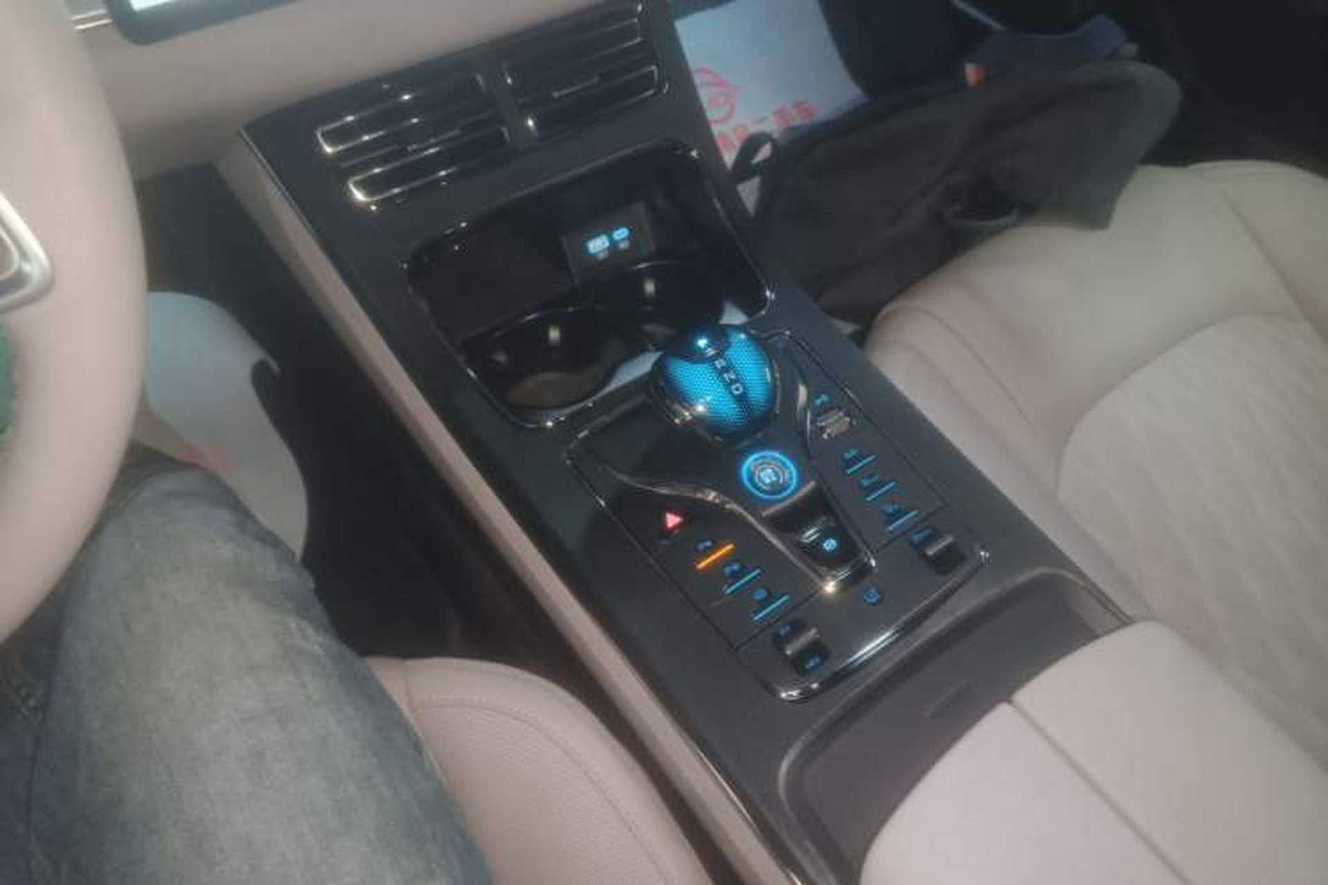 Used BYD Han 2025 DM-i Smart Drive 125KM Elite Model Gear Lever