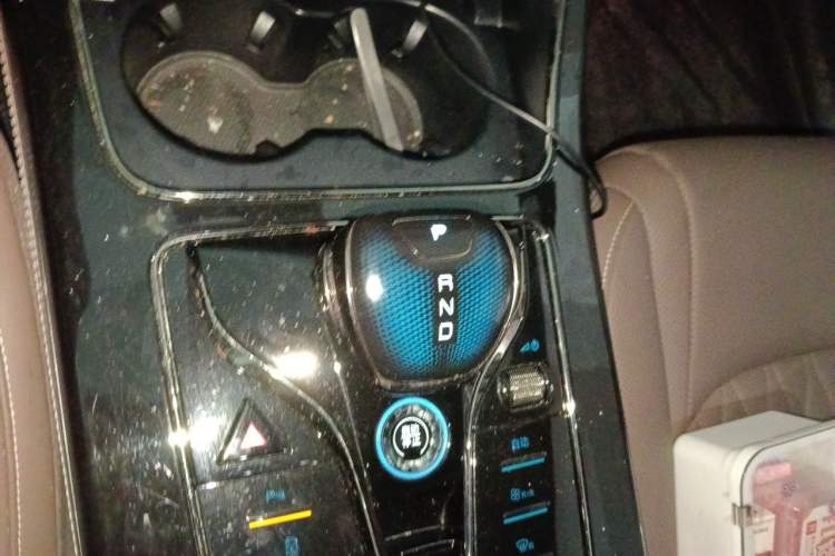 Used BYD Han 2025 DM-i 125KM Prestige Model Gear Lever
