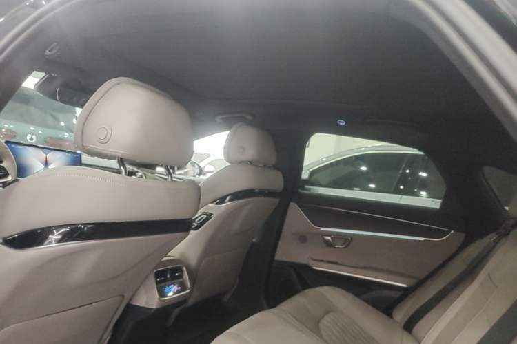 Used BYD Han 2025 DM-i Intelligent Driving Edition 125KM LiDAR Flagship Model Headliner