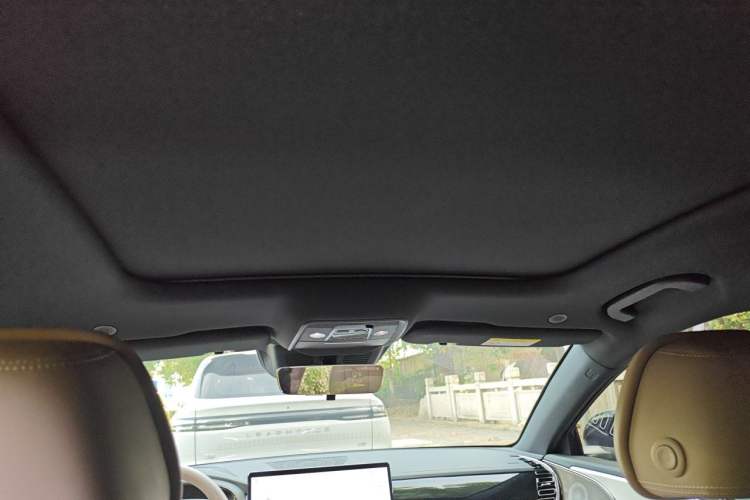 Used BYD Han 2025 EV Intelligent Driving Version 506KM Prestige Model Headliner