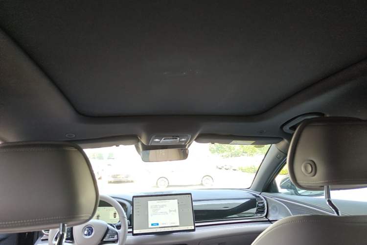 Used BYD Han 2025 DM-i Intelligent Driving Edition 125KM LiDAR Flagship Model Headliner