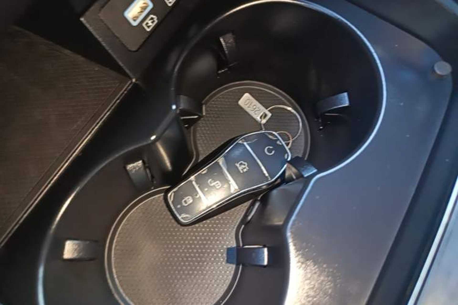 Used BYD Han 2025 EV Intelligent Driving Version 701KM Prestige Model Interior 1
