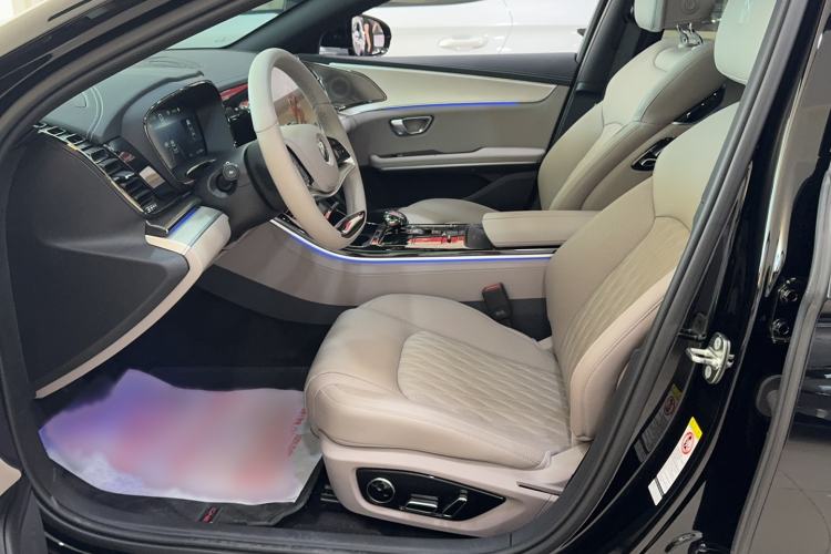 Used BYD Han 2025 EV 506KM Prestige Edition Interior 1