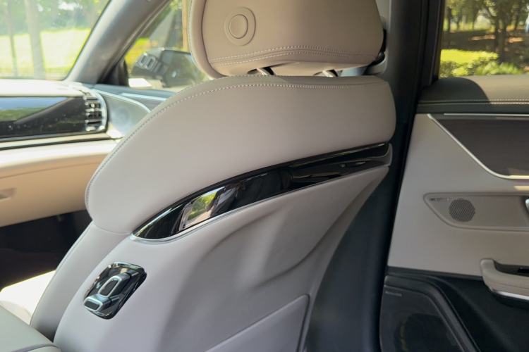 Used BYD Han 2025 DM-i Intelligent Driving Edition 125KM LiDAR Flagship Model Interior 2