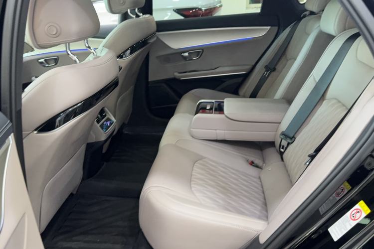 Used BYD Han 2025 EV 506KM Prestige Edition Interior 2