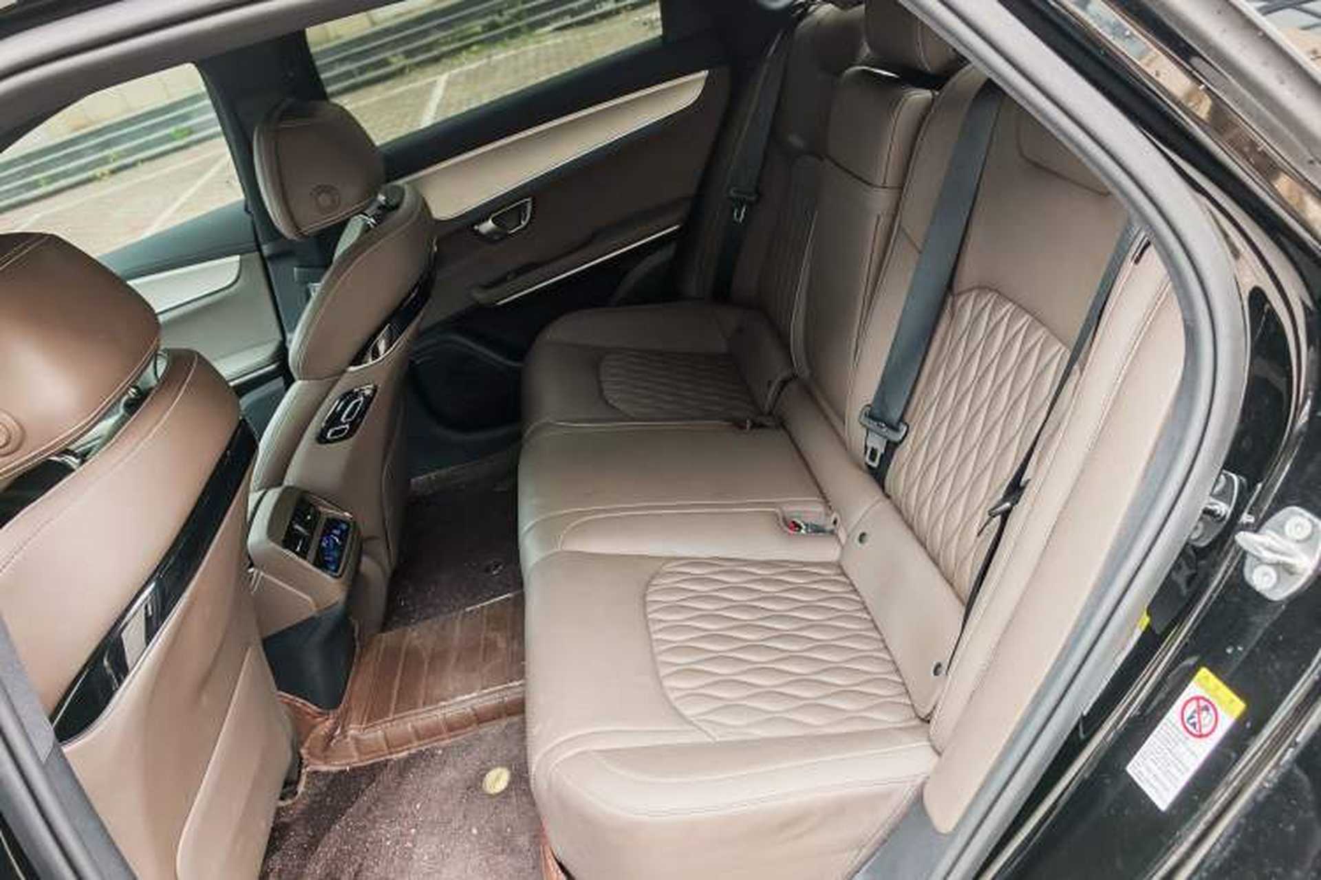 Used BYD Han 2025 DM-i 125KM Prestige Model Interior 4