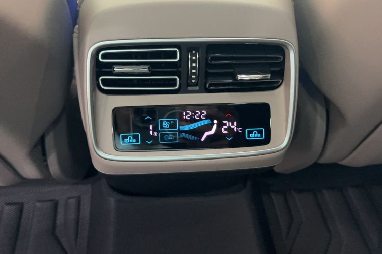 Used BYD Han 2025 EV 506KM Prestige Edition Interior 4