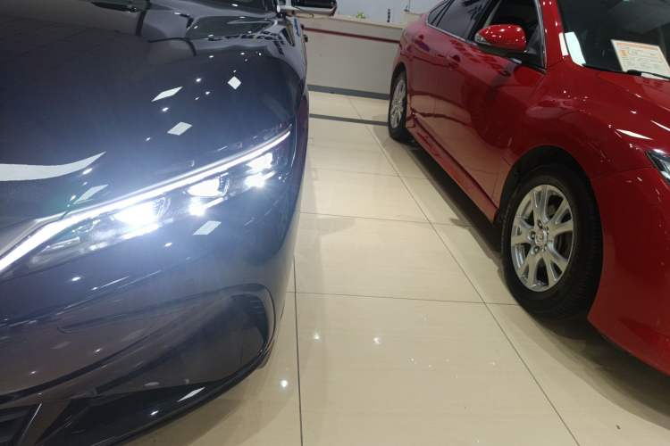 Used BYD Han 2025 DM-i 125KM LiDAR-Powered Intelligent Driving Model Left Front Headlight