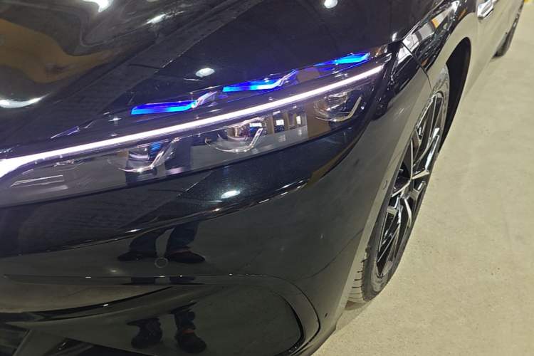 Used BYD Han 2025 DM-i Smart Drive 125KM Prestige Model Left Front Headlight