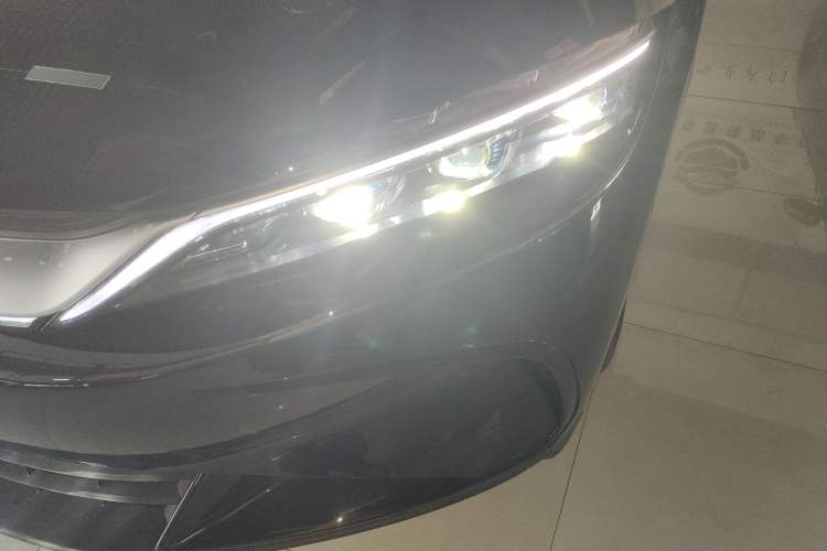 Used BYD Han 2025 DM-i Intelligent Driving Edition 125KM LiDAR Flagship Model Left Front Headlight