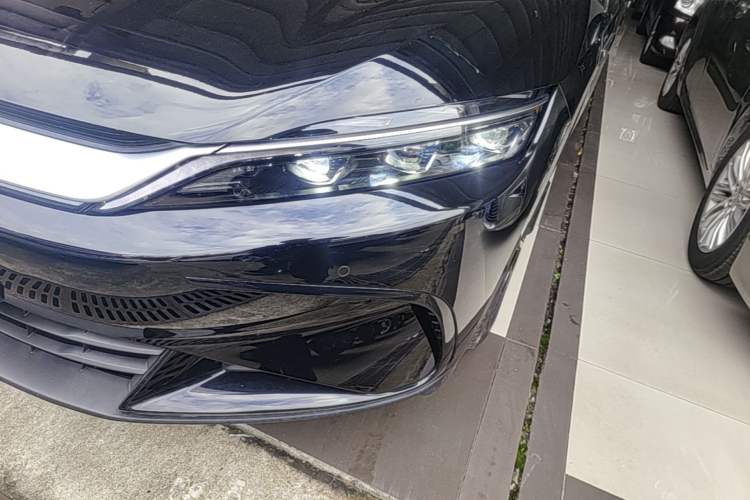 Used BYD Han 2025 DM-i 125KM Prestige Model Left Front Headlight