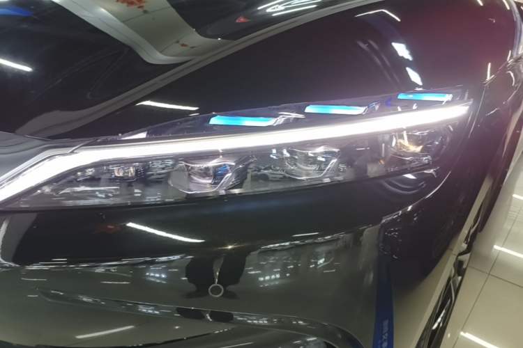 Used BYD Han 2025 EV 506KM Prestige Edition Left Front Headlight