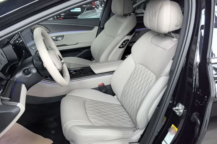 Used BYD Han 2025 DM-i Intelligent Driving Edition 125KM LiDAR Flagship Model Left Front Seat