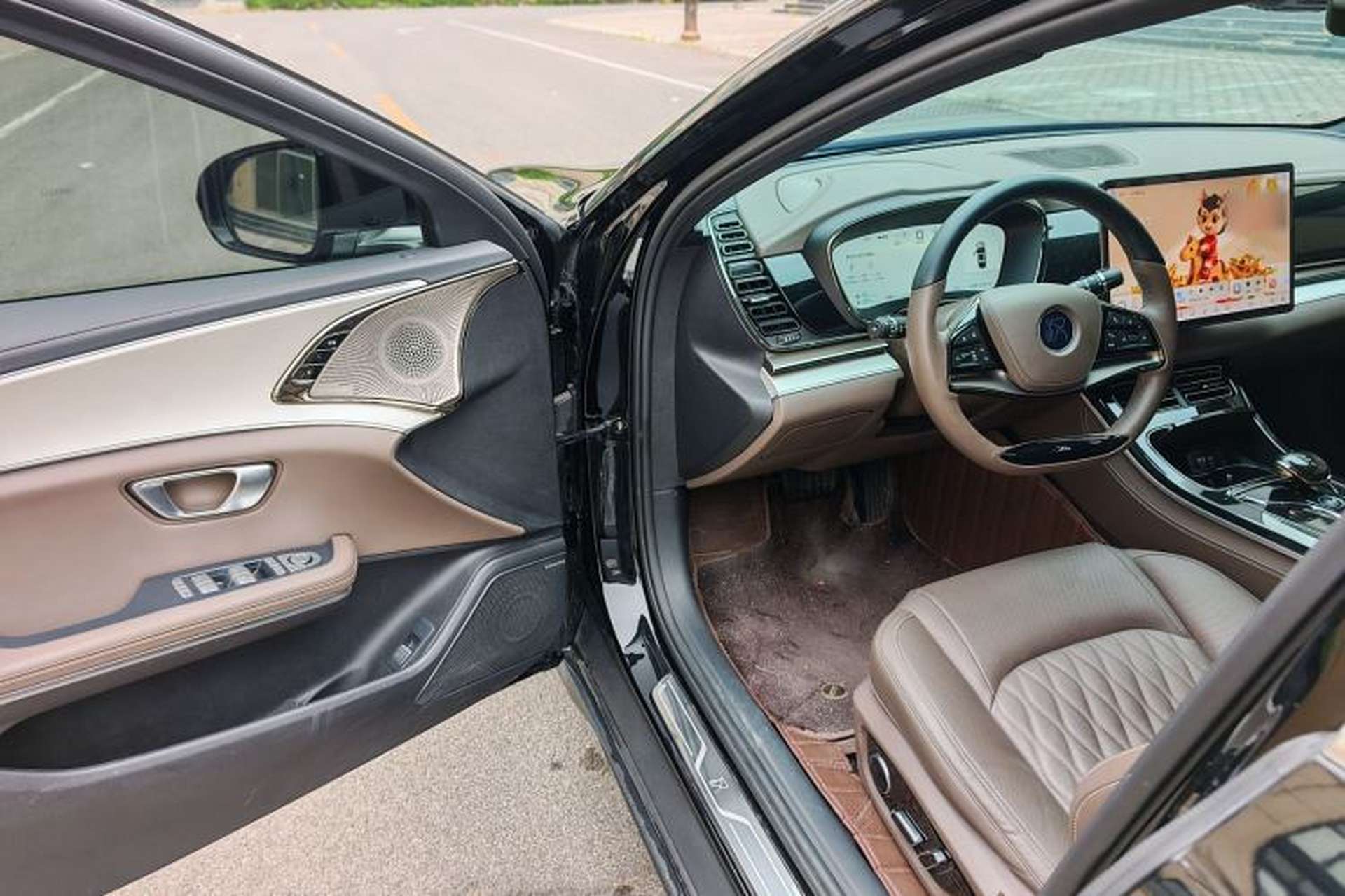 Used BYD Han 2025 DM-i 125KM Prestige Model Left Front Seat