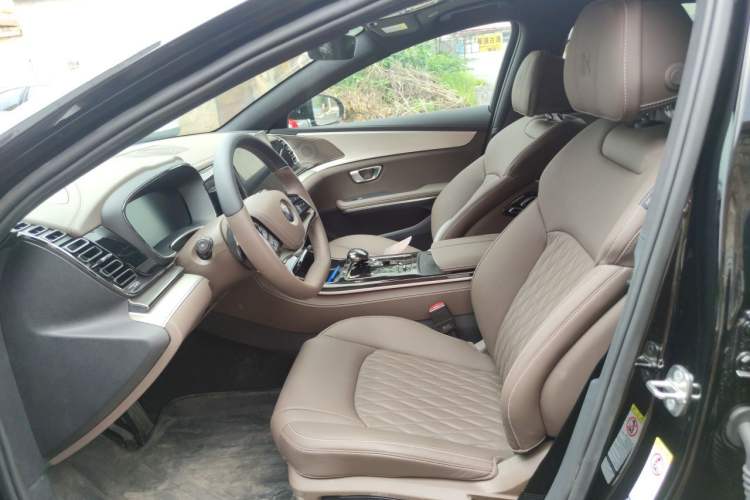 Used BYD Han 2025 DM-i 125KM Elite Model Left Front Seat