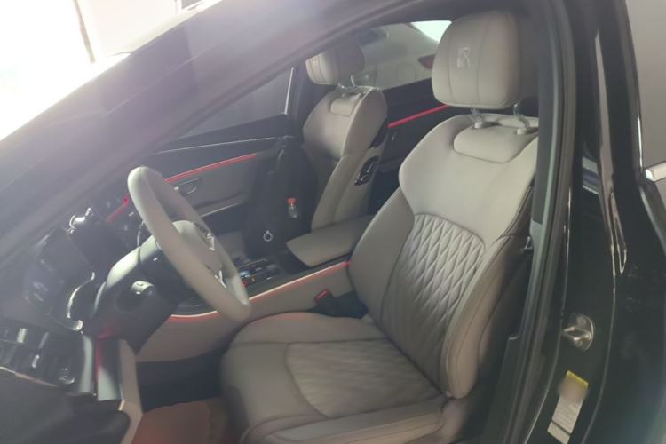 Used BYD Han 2025 DM-i Intelligent Driving Edition 125KM LiDAR Flagship Model Left Front Seat