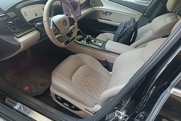 Used BYD Han 2025 DM-i 125KM Prestige Model Left Front Seat