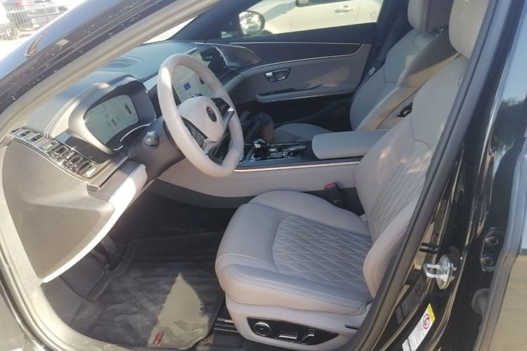 Used BYD Han 2025 DM-i Intelligent Driving Edition 125KM LiDAR Flagship Model Left Front Seat