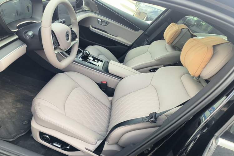 Used BYD Han 2025 DM-i Intelligent Driving Edition 125KM LiDAR Flagship Model Left Front Seat