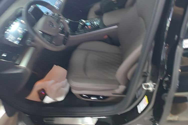 Used BYD Han 2025 DM-i 125KM Elite Model Left Front Seat