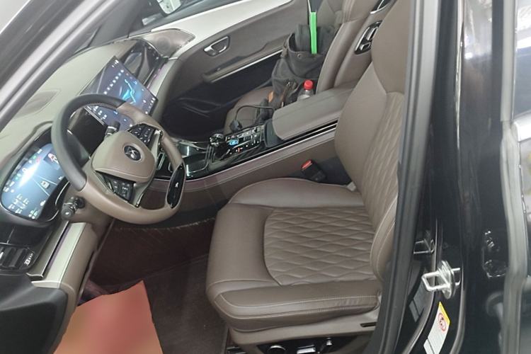 Used BYD Han 2025 DM-i 125KM Prestige Model Left Front Seat