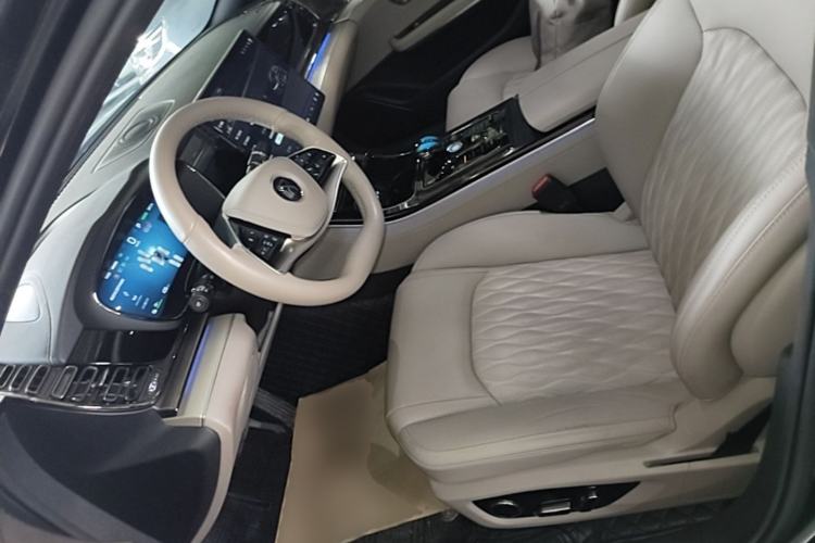 Used BYD Han 2025 EV Intelligent Driving Edition 605KM Prestige Model Left Front Seat
