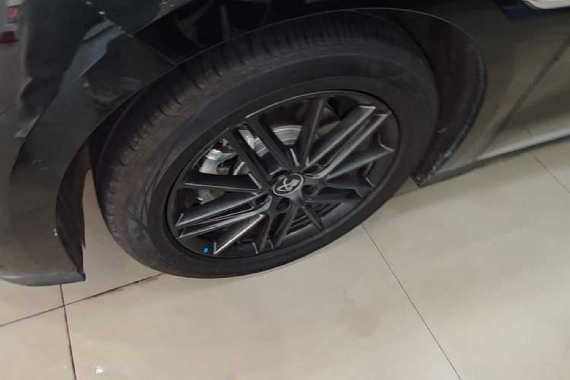 Used BYD Han 2025 DM-i Intelligent Driving Edition 245KM Prestigious Edition Left Front Wheel Hub