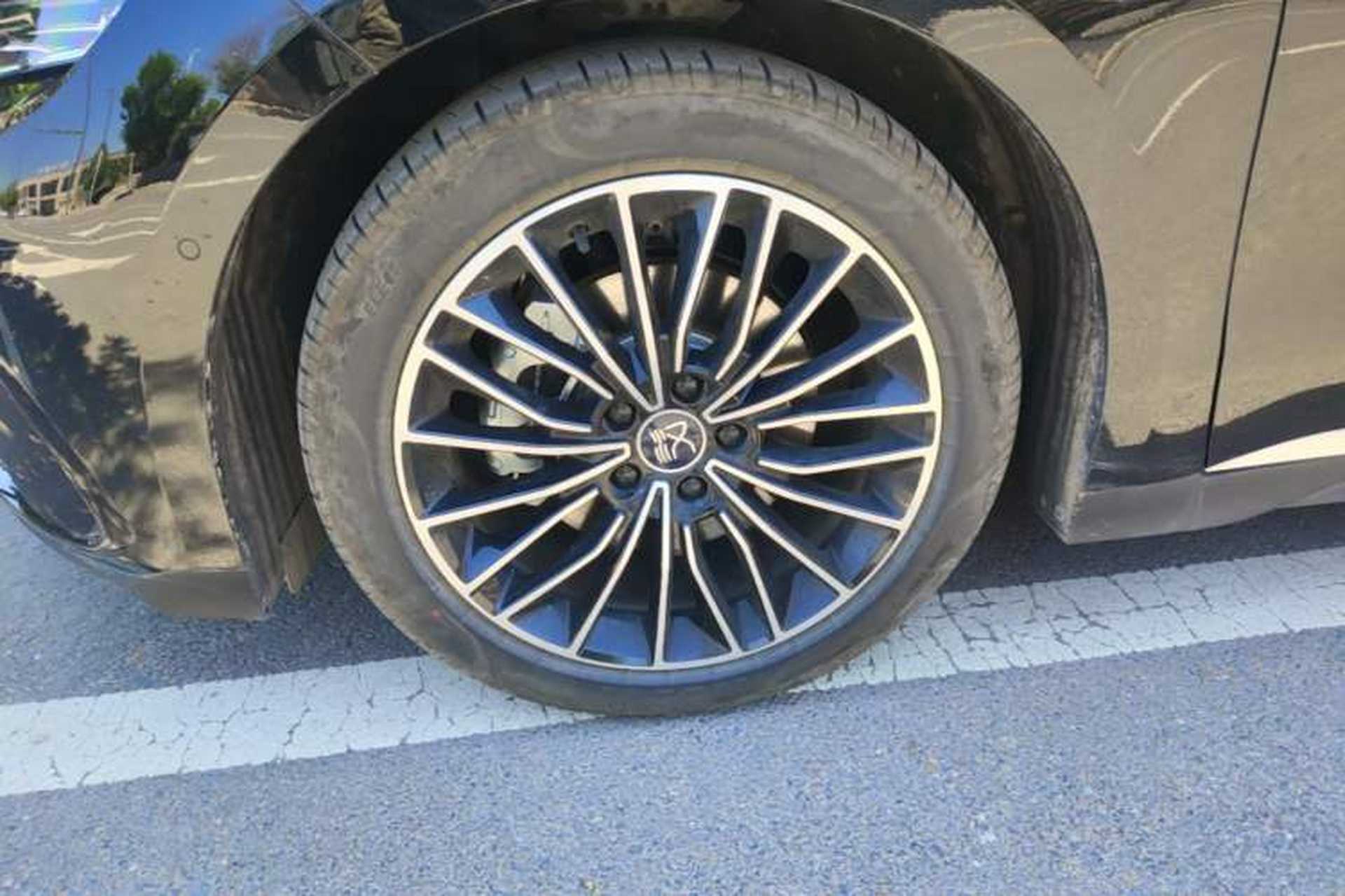 Used BYD Han 2025 DM-i Intelligent Driving Edition 125KM LiDAR Flagship Model Left Front Wheel Hub
