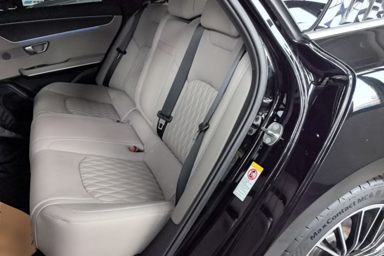 Used BYD Han 2025 DM-i Intelligent Driving Edition 125KM LiDAR Flagship Model Left Rear Seat