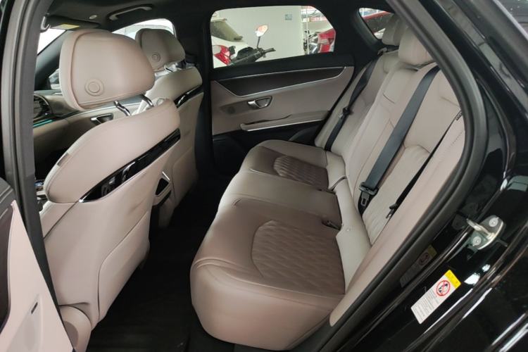 Used BYD Han 2025 DM-i Intelligent Driving Edition 125KM LiDAR Flagship Model Left Rear Seat